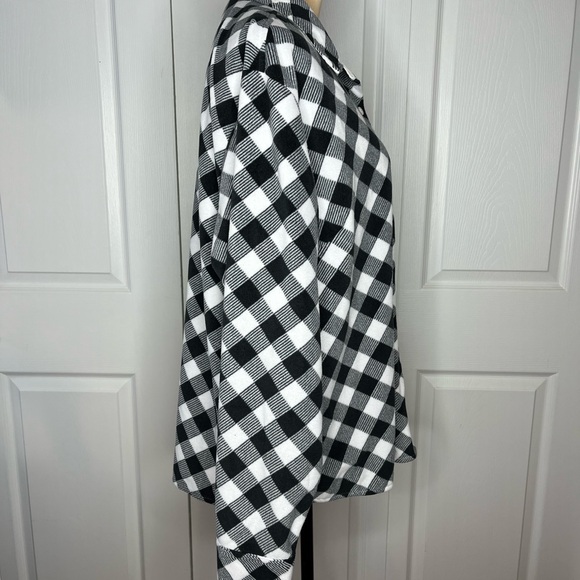 Riders by Lee Black and White Fleece Plaid Shirt - Picture 4 of 8
